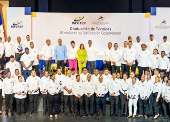 INFOTEP gradúa por validación ocupacional a 82 técnicos de la industria hotelera del Este