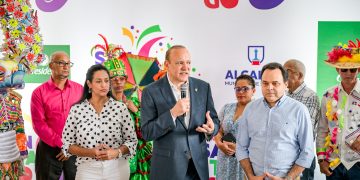Alcaldía de Santiago entrega recursos a grupos de lechones para el Carnaval de Santiago 2026
