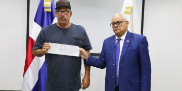 Tesorería Nacional paga más de 104 millones de pesos a pequeños productores agropecuarios por deudas de varios años que debía Inespre  