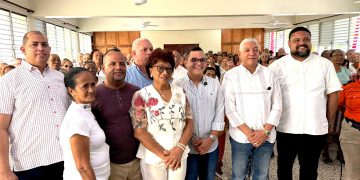 Radhamés González encabeza compartir y promueve solidaridad con adultos mayores en el Día de la Altagracia