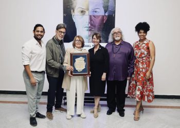 Bellas Artes inaugura exposición de Miguel Tió y rinde homenaje a Marianne de Tolentino