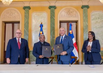 Presidencia de la República fortalece el desarrollo del sur profundo con acuerdo para financiar 300 becas universitarias