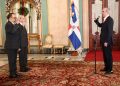 Presidente Abinader juramenta a Antoliano Peralta como ministro de Justicia y a Jorge Subero Isa como Consultor Jurídico