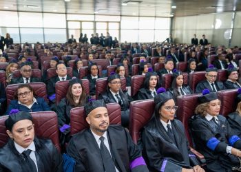 Henry Molina destaca avances históricos y llama a consolidar la transformación del Poder Judicial