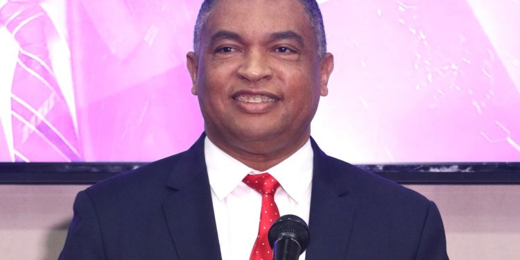 Yván Lorenzo califica de "fraude procesal" informes de auditoría contra imputados en caso Calamar