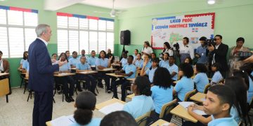Presidente Abinader da seguimiento a la docencia de Educación Moral, Cívica y Ética Ciudadana y destaca su aporte a la formación de mejores ciudadanos y dominicanos