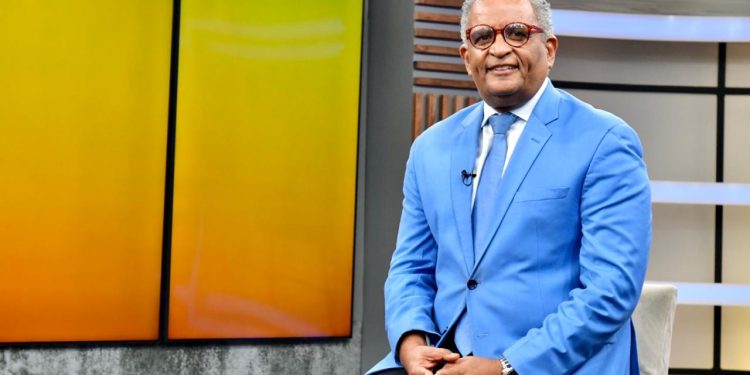 Roberto Monclús alerta sobre el VIH y demanda mayor inversión en campañas de orientación pública