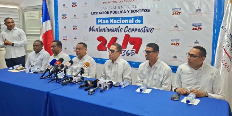 Anuncian proceso de licitación y sorteos para intervenir 496 escuelas con mantenimientos correctivos a través del Plan 24/7-365