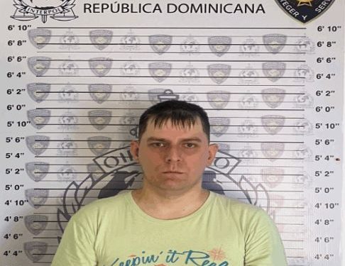 Policía Nacional detiene ciudadano polaco requerido por Interpol por estafa, fraude y lavado de activos