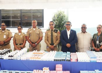 Fundación Hospital El Buen Samaritano dona medicamentos valorados en 15 millones a la Junta de Retiro del MIDE