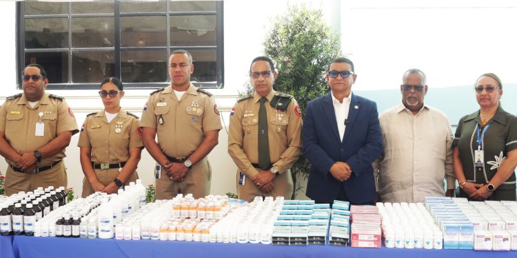 Fundación Hospital El Buen Samaritano dona medicamentos valorados en 15 millones a la Junta de Retiro del MIDE