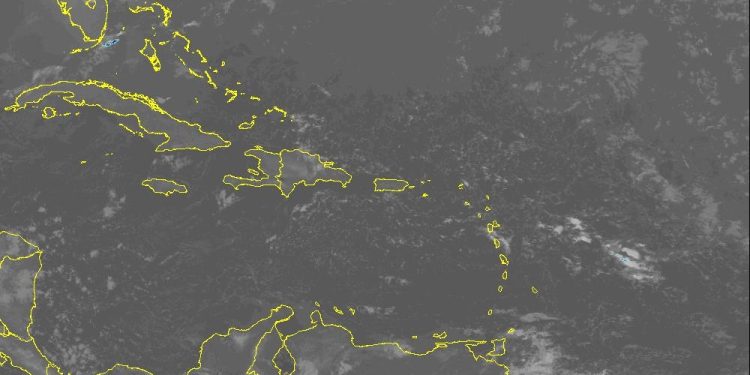 Indomet pronostica aguaceros y tronadas por incidencia de vaguada este viernes