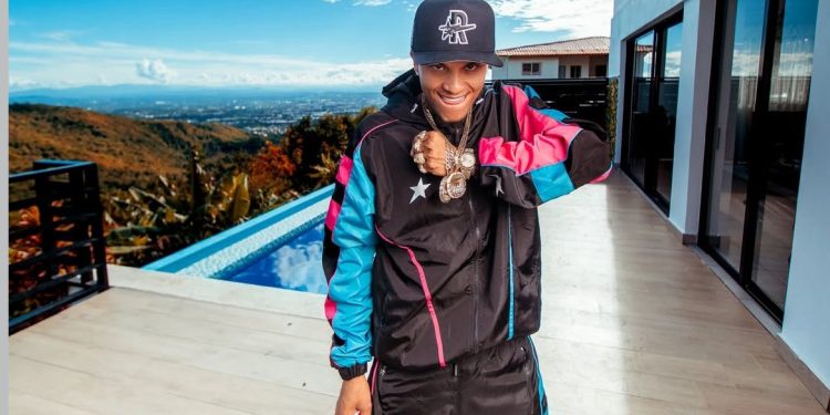 Ronny GTA consolida su ascenso en el mundo urbano con éxitos virales y próximas colaboraciones internacionales