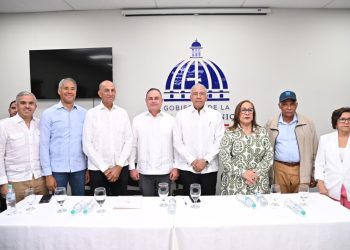 Ministro de Agricultura califica de vital para la producción buen manejo de cultivos