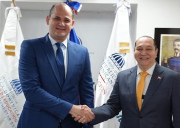 Inabie e Ideice firman convenio para analizar y fortalecer programas de alimentación y salud escolar