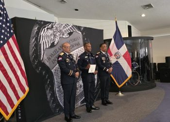 Director PN asiste en Georgia a graduación de 11 agentes capacitados en investigación y operaciones internacionales