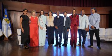 UASD impulsa jornada académica de concienciación sobre el autismo junto a Miss Universo