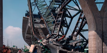 Al menos dos muertos y un herido por otro desplome de una grúa en Tailandia