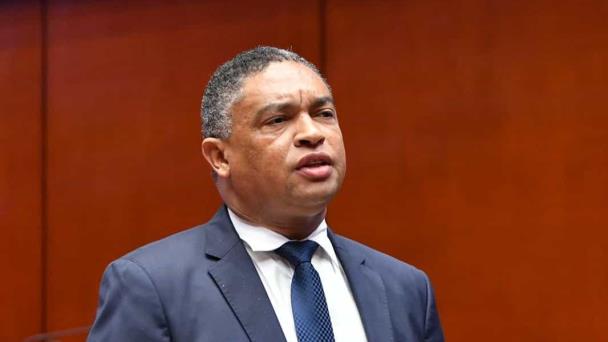 Yván Lorenzo califica de "fraude internacional" desfalco a SeNaSa