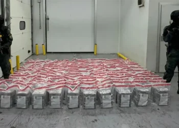 DNCD arresta hombre perseguido por alijo de 918 paquetes de cocaína