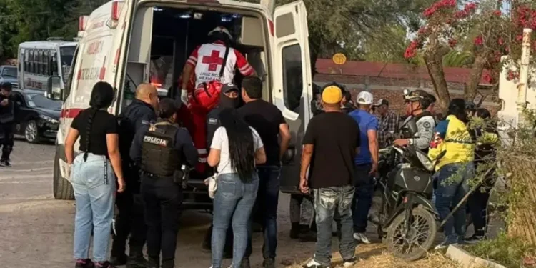 Al menos 11 muertos en un ataque armado en un campo de fútbol en México