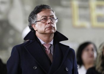 Petro convoca para el miércoles una manifestación nacional por la soberanía