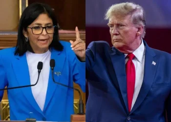 Donald Trump aseguró que Delcy Rodríguez está cerrando el centro de torturas de Caracas