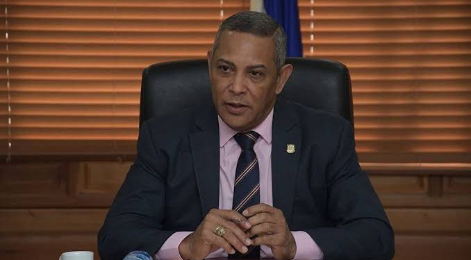 Reconocen a Franklin Romero como el senador más destacado del 2025