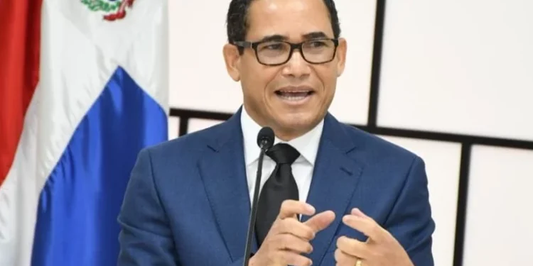 Eddy Olivares afirma que reforma del Código de Trabajo ha sido debatida lo suficiente y debe ser aprobada lo antes posible