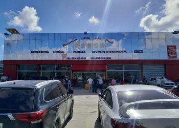 Inauguran restaurante Expresó Sabor Fresco en Villa Mella