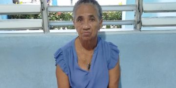 Señora extraviada permanece en destacamento de prófugos en Los Guaricanos, Santo Domingo Norte