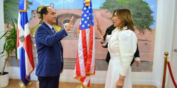 Emotiva ceremonia traspaso Consular RD en Miami deja claro continuidad trabajo en favor diáspora