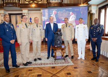 Abinader: Gracias al fortalecimiento y trabajo de las Fuerzas Armadas y la PN el país se consolida como un faro de paz en la región