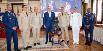 Abinader: Gracias al fortalecimiento y trabajo de las Fuerzas Armadas y la PN el país se consolida como un faro de paz en la región