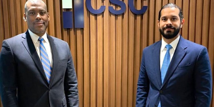 Firma Canvass Strategy CSC incorpora al ex embajador de los Estados Unidos, Dereck Hogan, como senior advisor