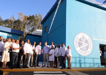Presidente Abinader y Wellington Arnaud, director ejecutivo del INAPA inauguran acueducto de Monción 