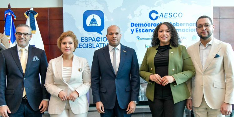 Espacio Legislativo CAESCO identifica vacíos legales críticos en protección de datos