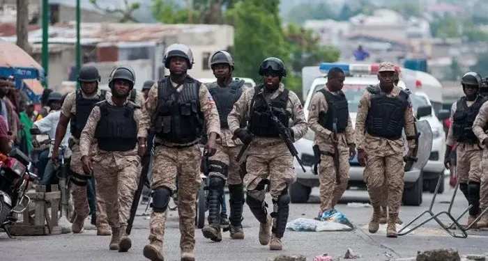 La policía de Haití afirma que ejecuta una ofensiva para erradicar las bandas