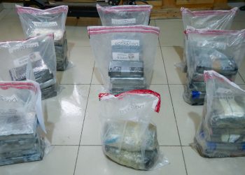 Incautan 42 paquetes de presunta cocaína en costas de Higüey