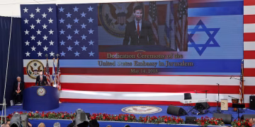 La embajada de EEUU en Israel evacuará a todo su personal no indispensable y a los familiares por “riesgos de seguridad”