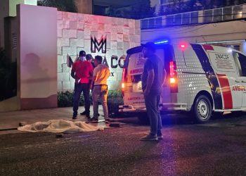 Identifican a mujer que falleció al caer de torre en Piantini