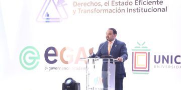 Defensor del Pueblo promueve diálogo sobre derechos y Estado eficiente