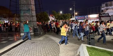 Realizan encendido de velas en distintos puntos del país exigiendo justicia por el caso SeNaSa