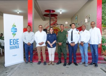 EGE Haina entrega remozamiento de las instalaciones del Cuerpo de Bomberos de Esperanza