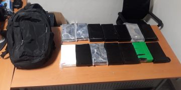 DNCD detiene croata con 14 paquetes de presunta cocaína