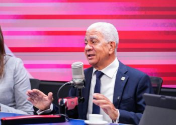 Presidente del Senado apoya fusión MINERD–MESCYT para eficientizar recursos