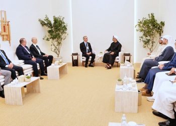 Presidente Abinader sostiene audiencia con el príncipe heredero de Abu Dhabi y concluye agenda en Emiratos Árabes Unidos