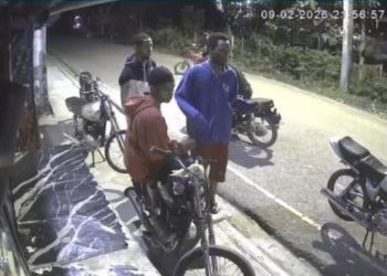 Asalto múltiple desata pánico en Los Montones, San Cristóbal