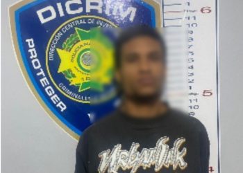 Policía Nacional arresta a “Ratón” por presunto robo en establecimiento comercial de Santiago