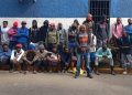 Ejército detiene camionero que transportaba ocultos a 32 haitianos indocumentados en Santiago